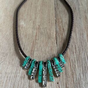 Vintage Del Mundo Collection Turquoise & Silver Tone Fringe Necklace Braided Lea
